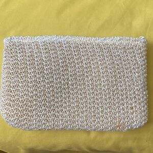 IVORY CREAM WOVEN ZIP POUCH